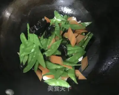 Make Dutch soy shrimp step 13