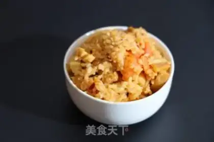Make Beef pie and ham and tomato fried rice step 5