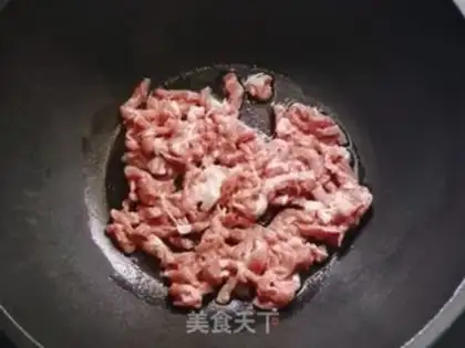Make Garlic fried lamb step 4