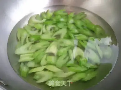 Make Goose eggs and celery step 2