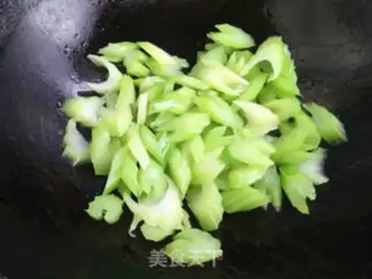 Make Goose eggs and celery step 3