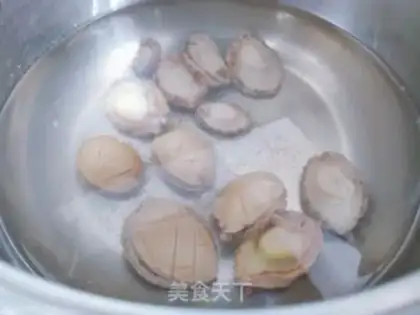 Make Abalone little potato shrimp ball step 4