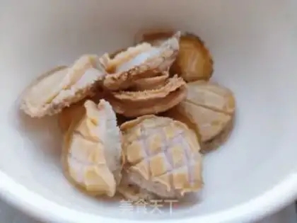 Make Abalone little potato shrimp ball step 5