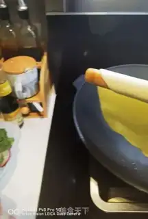 Make Old Beijing chicken roll step 24