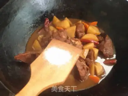 Make Beef roasted potatoes step 12