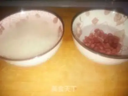 Make Potato peanut rice congee step 1