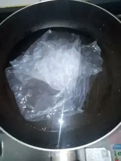 Make Spicy cabbage step 1