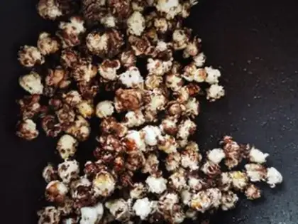 Make Chocolate popcorn step 6
