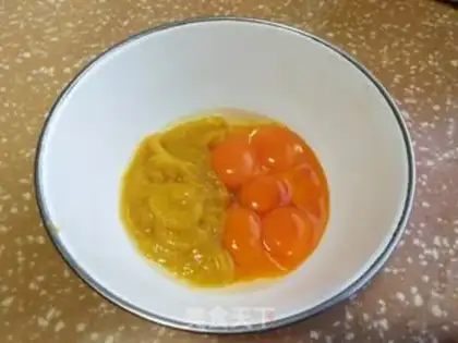 Make Pumpkin-free steam cake step 1