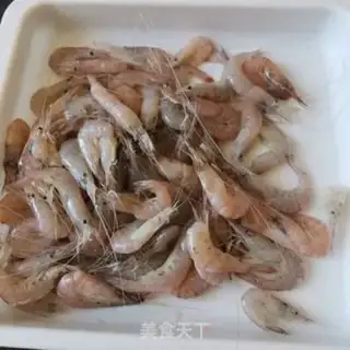 Make Celery and shrimp step 1