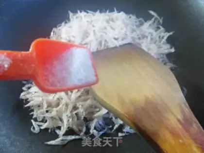 Make Shrimp skin with fragrance step 1