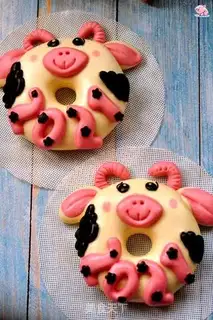 Make Cows donut buns step 9
