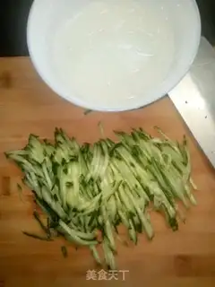 Make Oily cucumber mix fans step 0