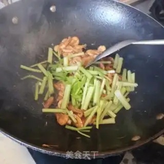 Make Celery and shrimp step 7