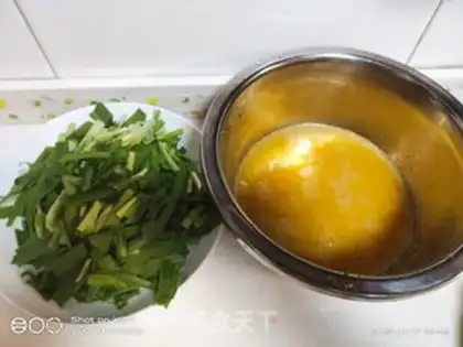 Make Scrambled eggs step 0
