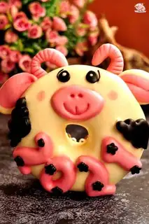 Make Cows donut buns step 12