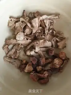 Make Double chicken soup step 1