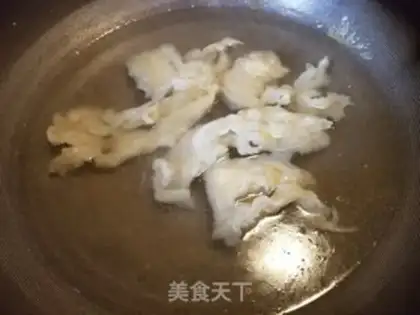 Make Chicken soup from the sheep