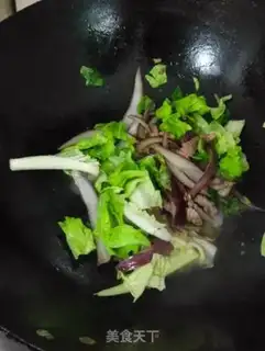 Make Spicy cabbage and sauerkraut step 5