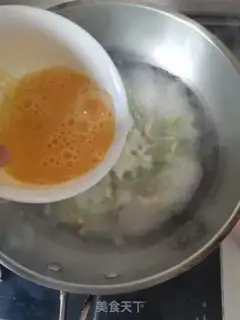 Make radish egg soup step 4