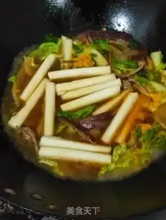 Make Spicy cabbage and sauerkraut step 7
