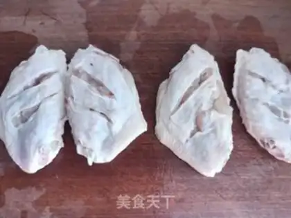 Make Spicy chicken wings, chicken claws step 13