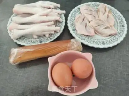 Make Spicy chicken wings, chicken claws step 14