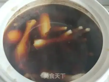Make Spicy chicken wings, chicken claws step 19