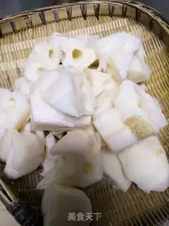 Make Liang, pig hoof soup step 5