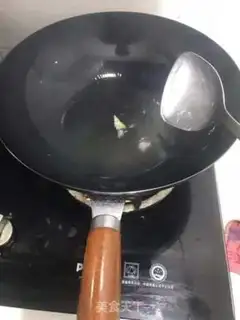Make Scrambled eggs step 0