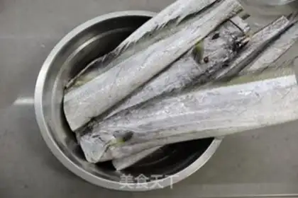Make Red-fried fish step 0