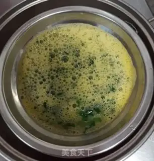 Make Scrambled ostrich step 2