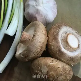 Make Fry mushrooms step 1