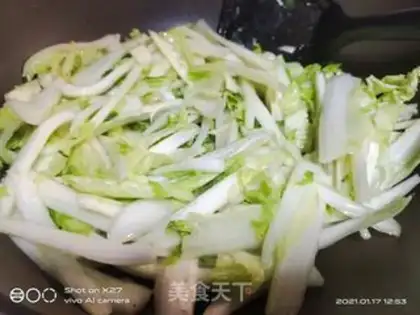 Make Bean-pealed cabbage step 4