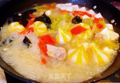 Make Pork cabbage sea urchins tofu fan soup step 8