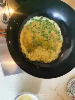 Make Pepper fried eggs step 4
