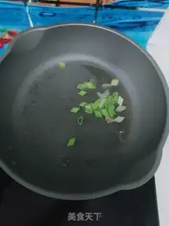 Make Seafood mushroom egg dumpling soup step 5