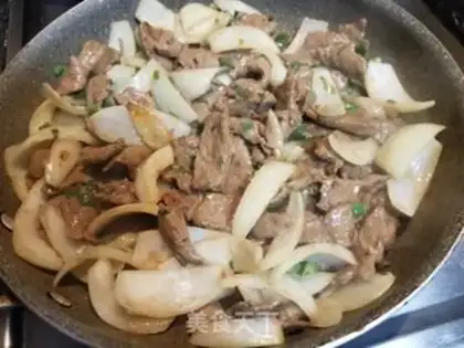 Make Onion beef step 8