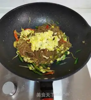 Make Eggs and powder step 10