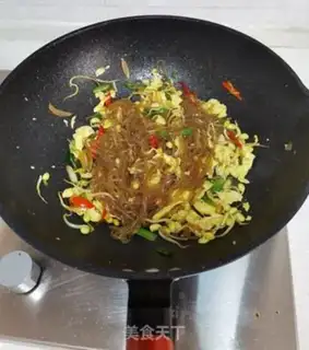 Make Eggs and powder step 11