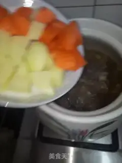 Make Potato carrot beef step 3