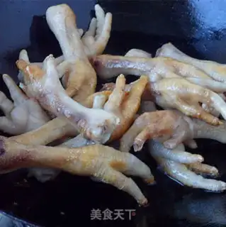 Make Pilgrim, chicken claws step 2