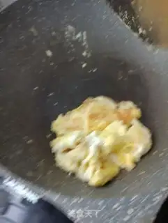 Make Eggs are fried step 4