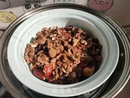 Make Red dates steaming walnuts step 7