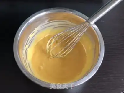Make Red cheese pine cake step 2
