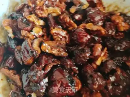 Make Red dates steaming walnuts step 12