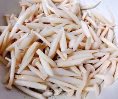 Make White mascara, sauerkraut, bean-curd soup step 3