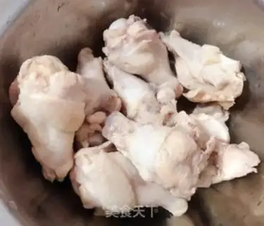 Make Beer, white mushroom, chicken wings step 2