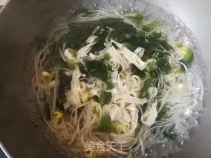 Make Spicyball soup step 8
