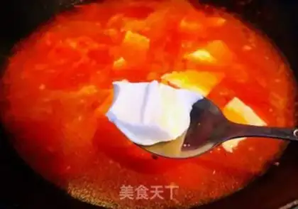 Make White mascara, sauerkraut, bean-curd soup step 5